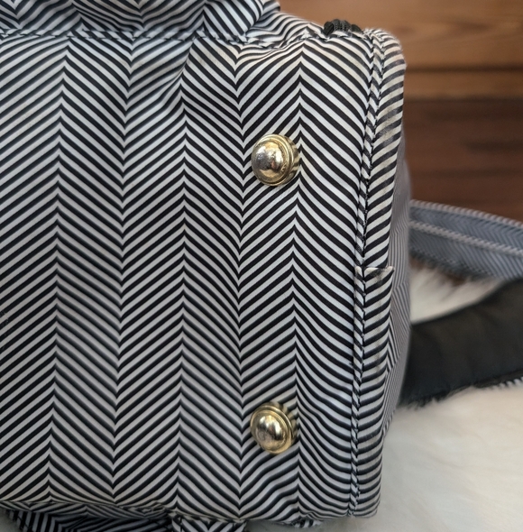 Jujube BFF Chromatics Black and White Chevron Diaper Breast Pump Bag Backpack - Picture 7 of 12